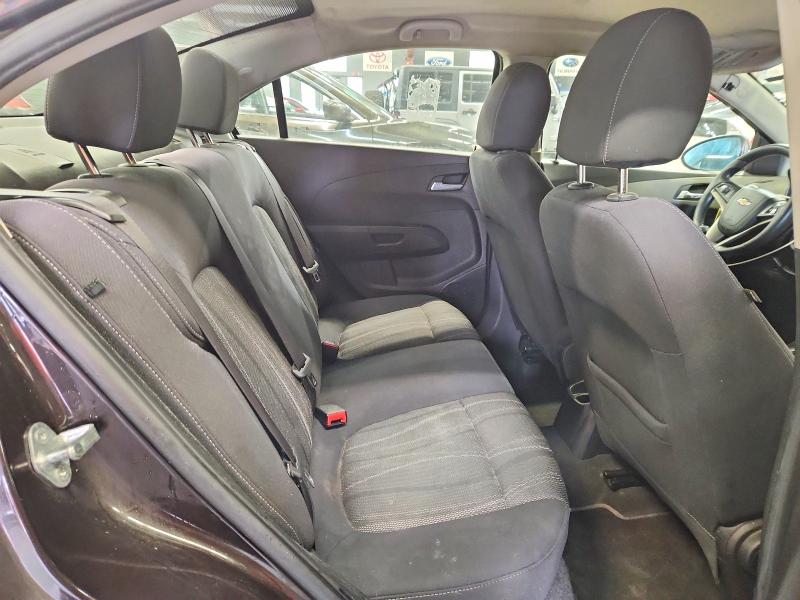 Фото 10 с аукциона – 2015 CHEVROLET SONIC с VIN 1G1JC5SH1F4158076