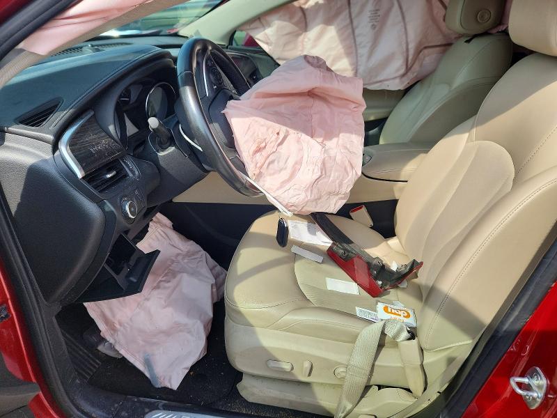 Photo 7 from auction – 2020 BUICK ENVISION with VIN LRBFXBSA5LD018707