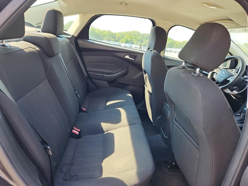 Photo 10 from auction – 2016 FORD FOCUS with VIN 1FADP3F2XGL236516