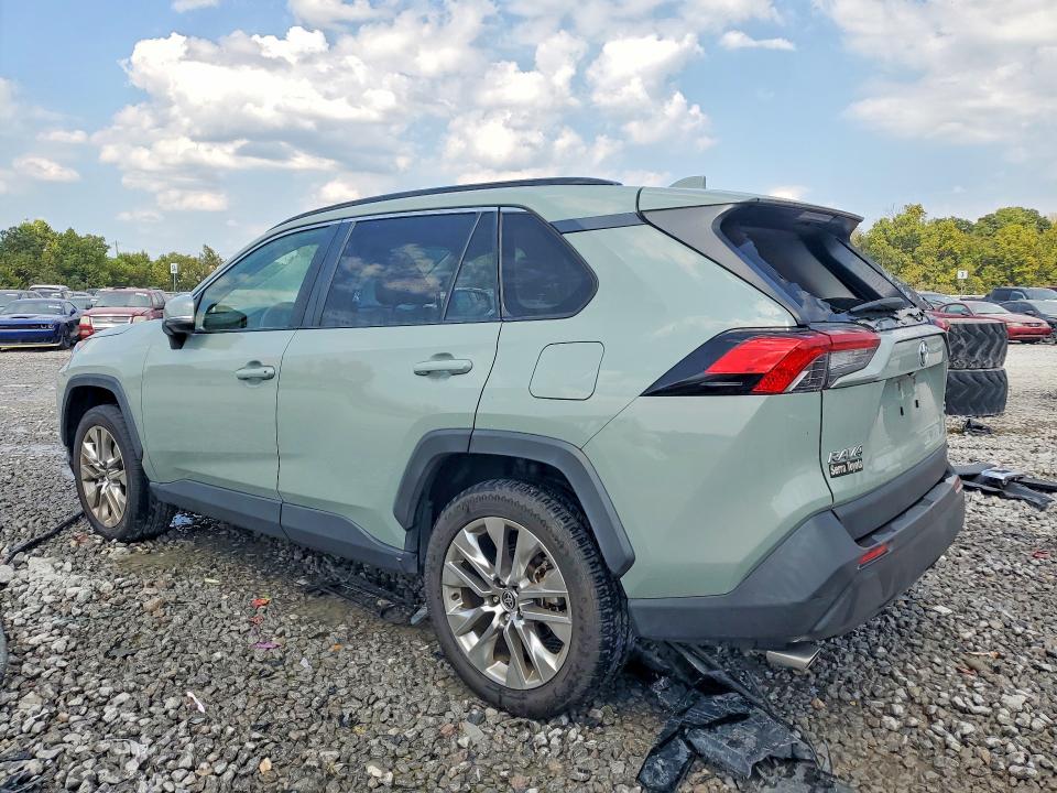 Снимка 2 от търг – 2020 TOYOTA RAV4 с VIN JTMC1RFV4LD059275