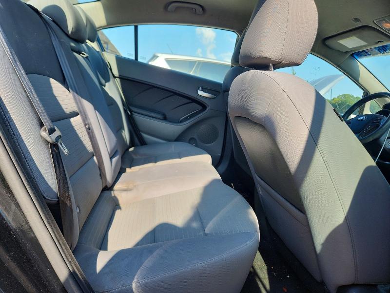 Photo 10 from auction – 2017 KIA FORTE with VIN 3KPFL4A76HE075180