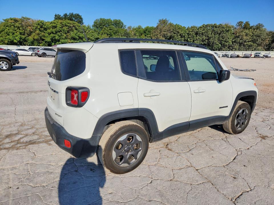 Photo 3 from auction – 2017 JEEP RENEGADE with VIN ZACCJBAB1HPG64738