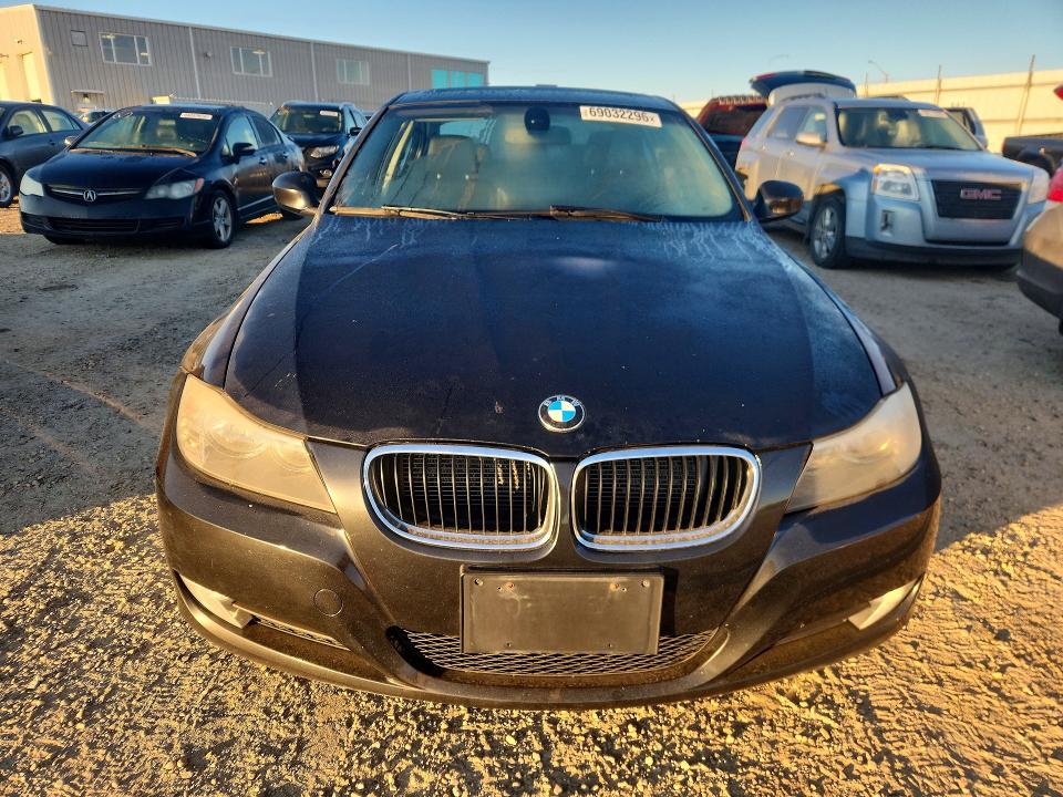 Zdjęcie 5 z aukcji – 2011 BMW 323 z VIN WBAPG7C5XBA795420