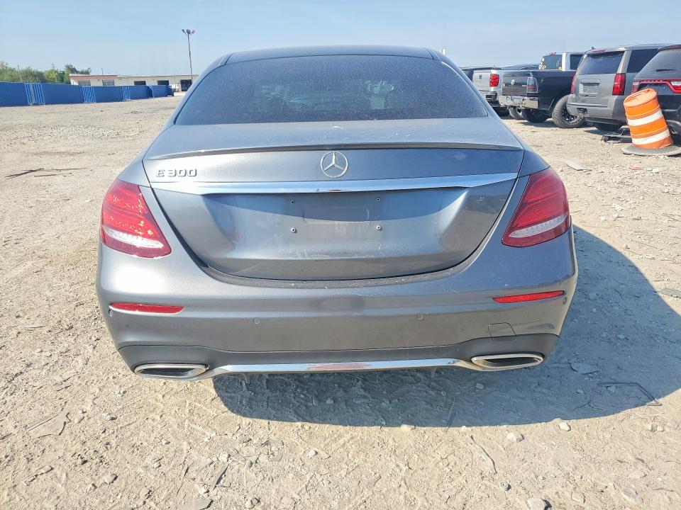 Photo 6 from auction – 2019 MERCEDES-BENZ E with VIN WDDZF4JB2KA673453
