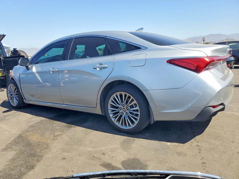 Photo 2 from auction – 2022 TOYOTA AVALON with VIN 4T1DA1AB7NU013943