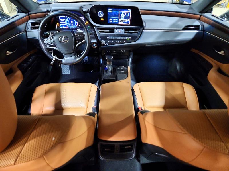 صورة رقم 8 من المزاد - 2022 LEXUS ES 250 مع VIN 58AD11D14NU008551