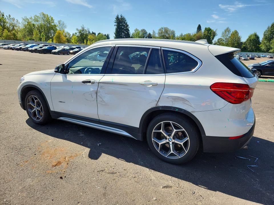 Foto 2 de la subasta – 2016 BMW X1 con VIN WBXHT3C32GP888675