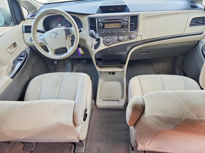 Фото 8 с аукциона – 2012 TOYOTA SIENNA с VIN 5TDZK3DC2CS182597