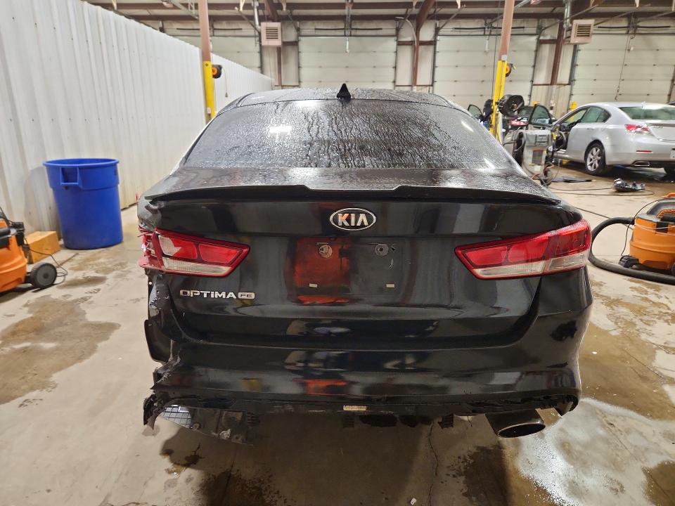 Photo 6 from auction – 2016 KIA OPTIMA with VIN 5XXGT4L31GG041765