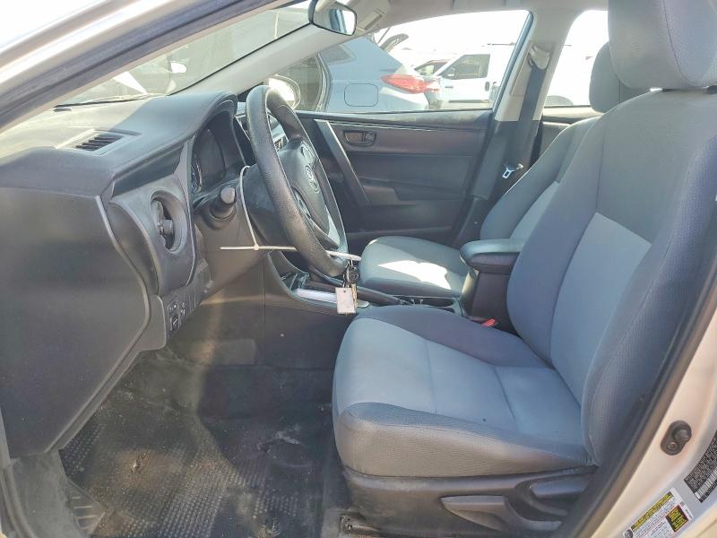 Zdjęcie 7 z aukcji – 2017 TOYOTA COROLLA z VIN 5YFBURHE9HP611325