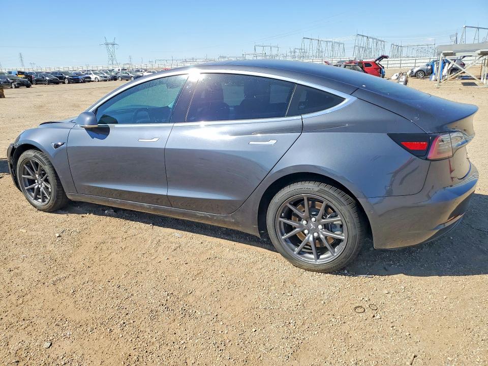 Foto 2 de la subasta – 2018 TESLA MODEL 3 con VIN 5YJ3E1EAXJF157592