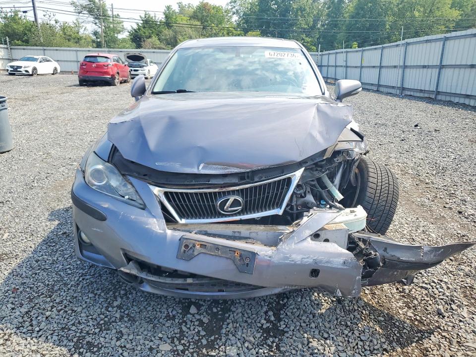 Photo 5 from auction – 2013 LEXUS IS with VIN JTHCF5C22D5063291