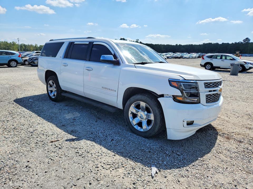 Снимка 4 от търг – 2015 CHEVROLET SUBURBAN с VIN 1GNSKKKC6FR123903