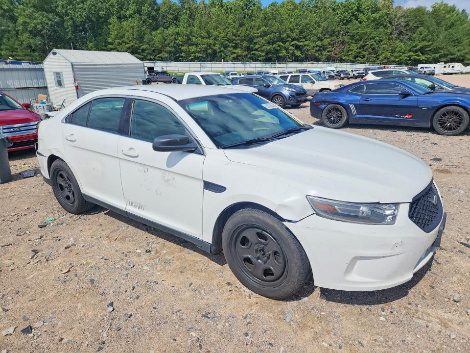 صورة رقم 4 من المزاد - 2016 FORD TAURUS مع VIN 1FAHP2MK5GG110247