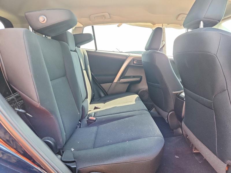 Photo 10 from auction – 2018 TOYOTA RAV4 with VIN 2T3BFREVXJW829557
