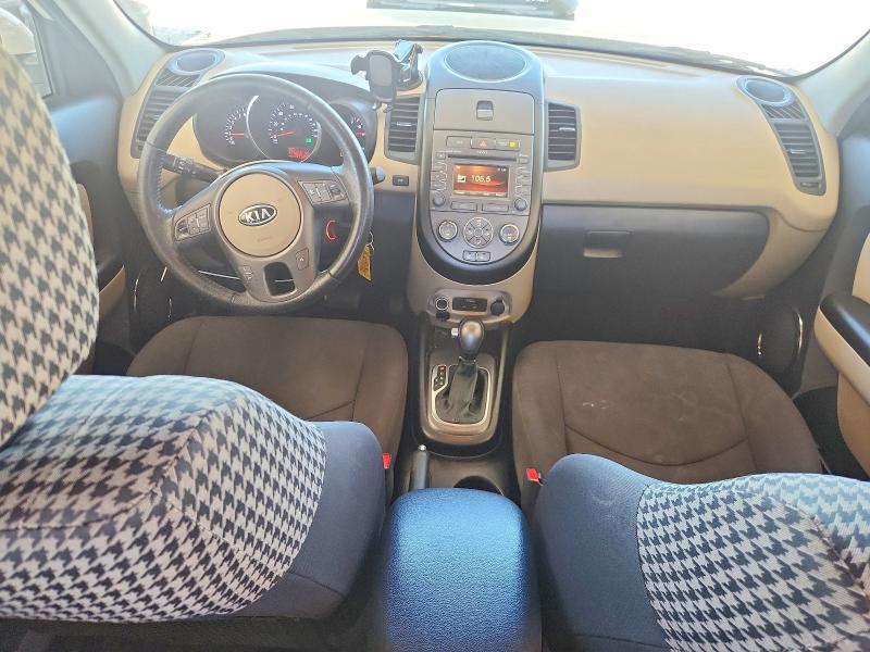 Снимка 8 от търг – 2012 KIA SOUL с VIN KNDJT2A62C7456216