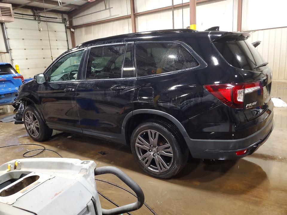 Photo 2 from auction – 2022 HONDA PILOT with VIN 5FNYF6H30NB053924