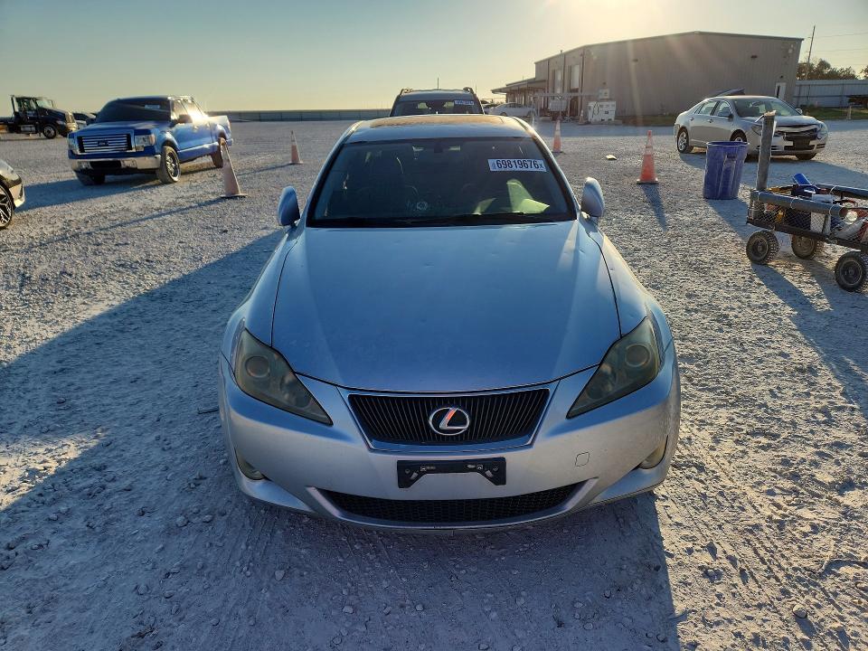 Фото 5 с аукциона – 2007 LEXUS IS 250 с VIN JTHBK262772035767