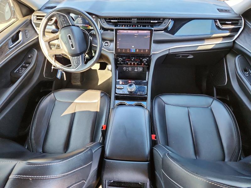 Photo 8 from auction – 2023 JEEP GRAND CHEROKEE with VIN 1C4RJYB60PC626189