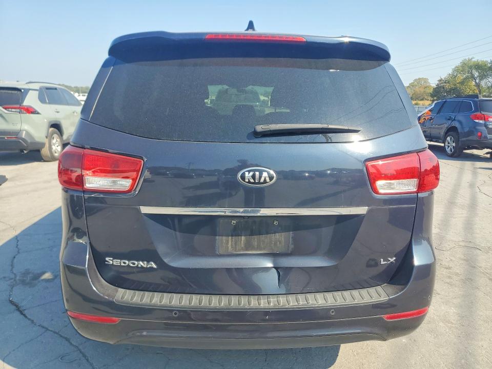 Photo 6 from auction – 2016 KIA SEDONA with VIN KNDMB5C12G6151510