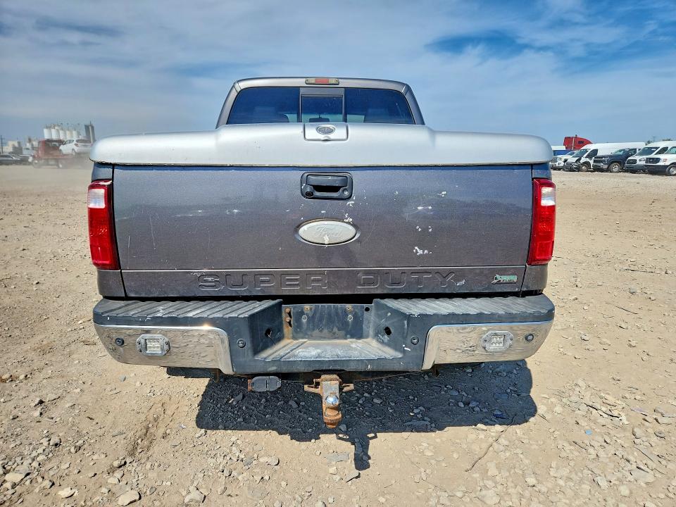 صورة رقم 6 من المزاد - 2011 FORD F250 مع VIN 1FT7W2B6XBEC24313