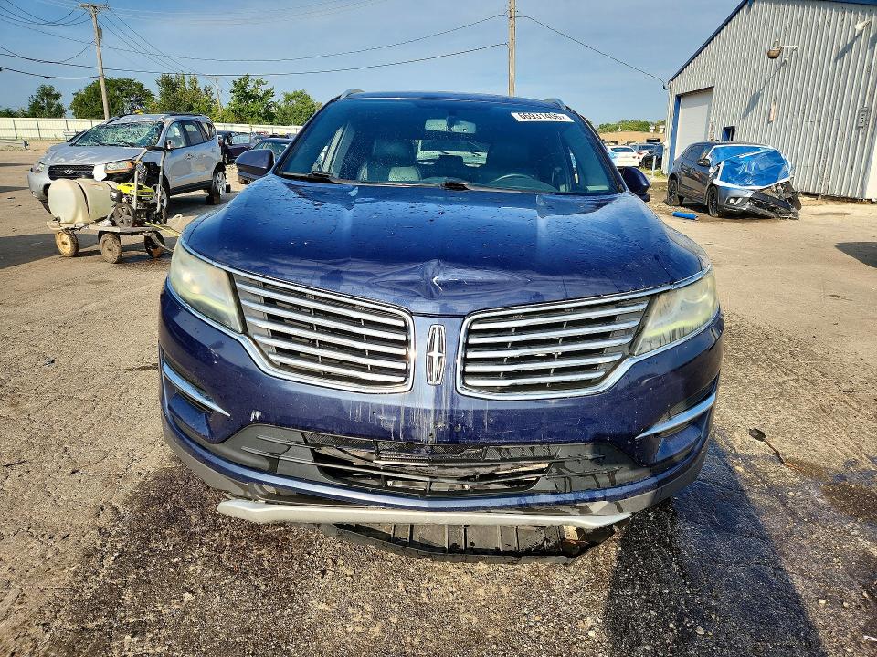 Photo 5 from auction – 2017 LINCOLN MKC with VIN 5LMCJ1C90HUL24198