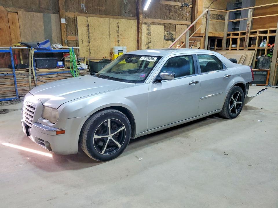 Photo 1 from auction – 2008 CHRYSLER 300C with VIN 2C3KA63H98H209873