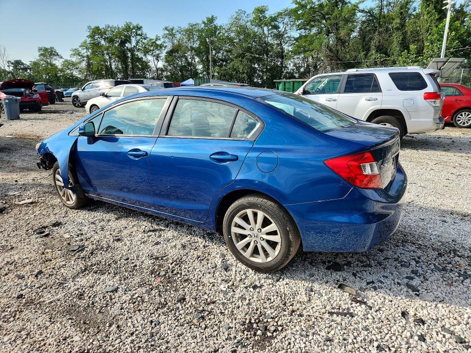 Photo 2 from auction – 2012 HONDA CIVIC with VIN 19XFB2F9XCE363441
