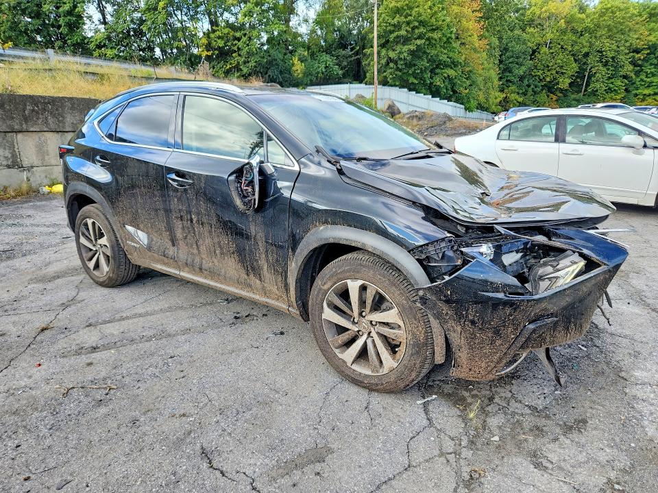Foto 4 de la subasta – 2018 LEXUS NX con VIN JTJBJRBZ2J2085738