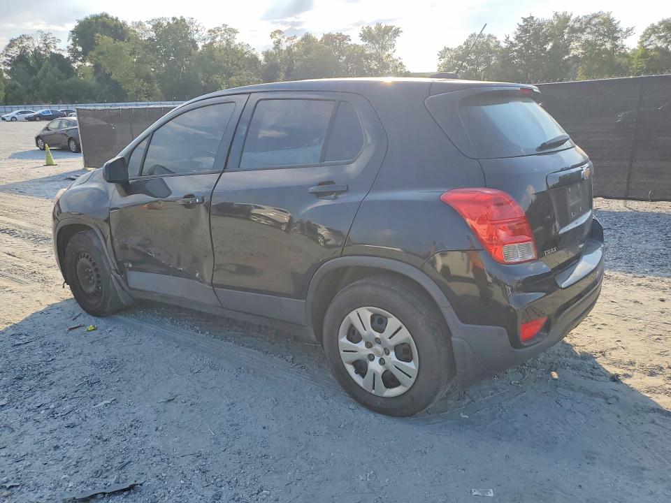 Photo 2 from auction – 2018 CHEVROLET TRAX with VIN 3GNCJKSB8JL334311