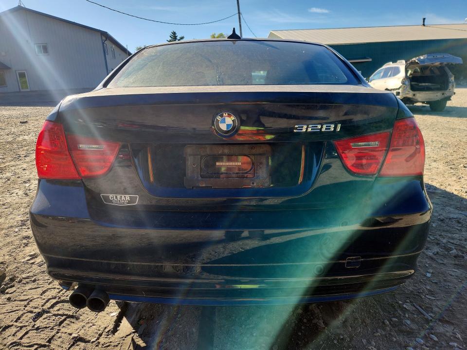 Photo 6 from auction – 2009 BMW 328 with VIN WBAPK73599A454504