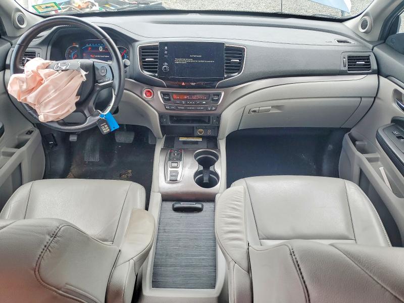 Photo 8 from auction – 2021 HONDA PILOT with VIN 5FNYF6H26MB049253