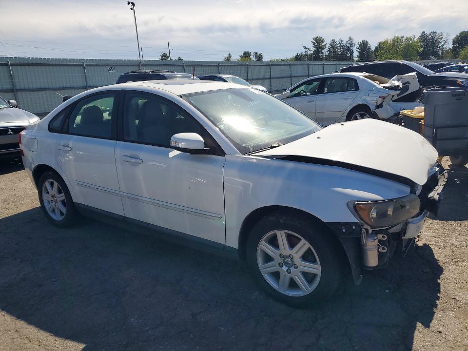Zdjęcie 4 z aukcji – 2007 VOLVO S40 z VIN YV1MS382572298539