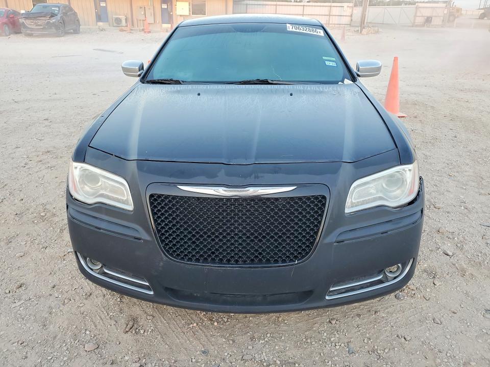 Zdjęcie 5 z aukcji – 2014 CHRYSLER 300C z VIN 2C3CCADG2EH186259