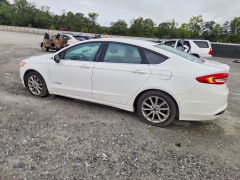 Photo 2 from auction – 2017 FORD FUSION with VIN 3FA6P0LUXHR385203