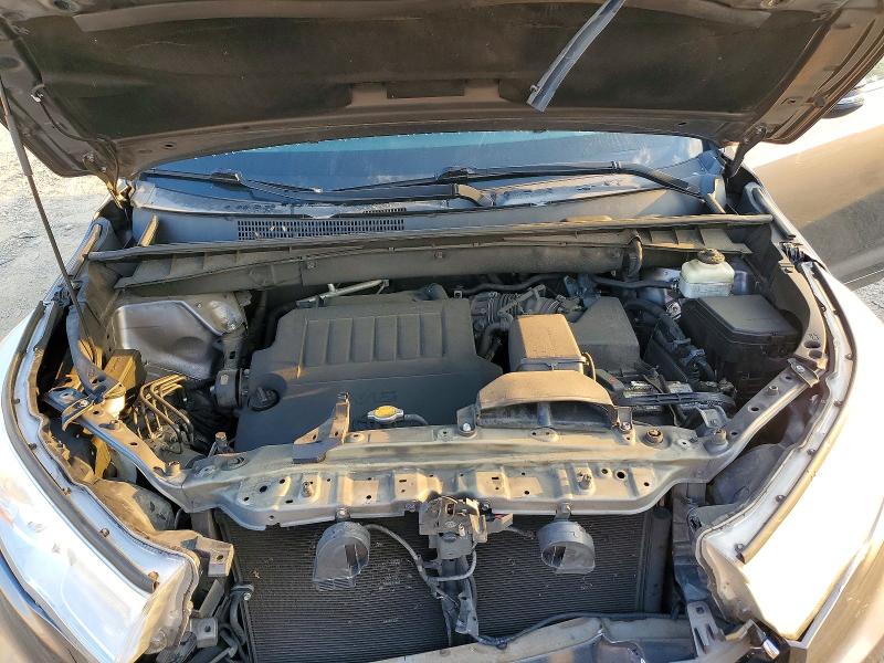 Снимка 12 от търг – 2014 TOYOTA HIGHLANDER с VIN 5TDBKRFH6ES024750