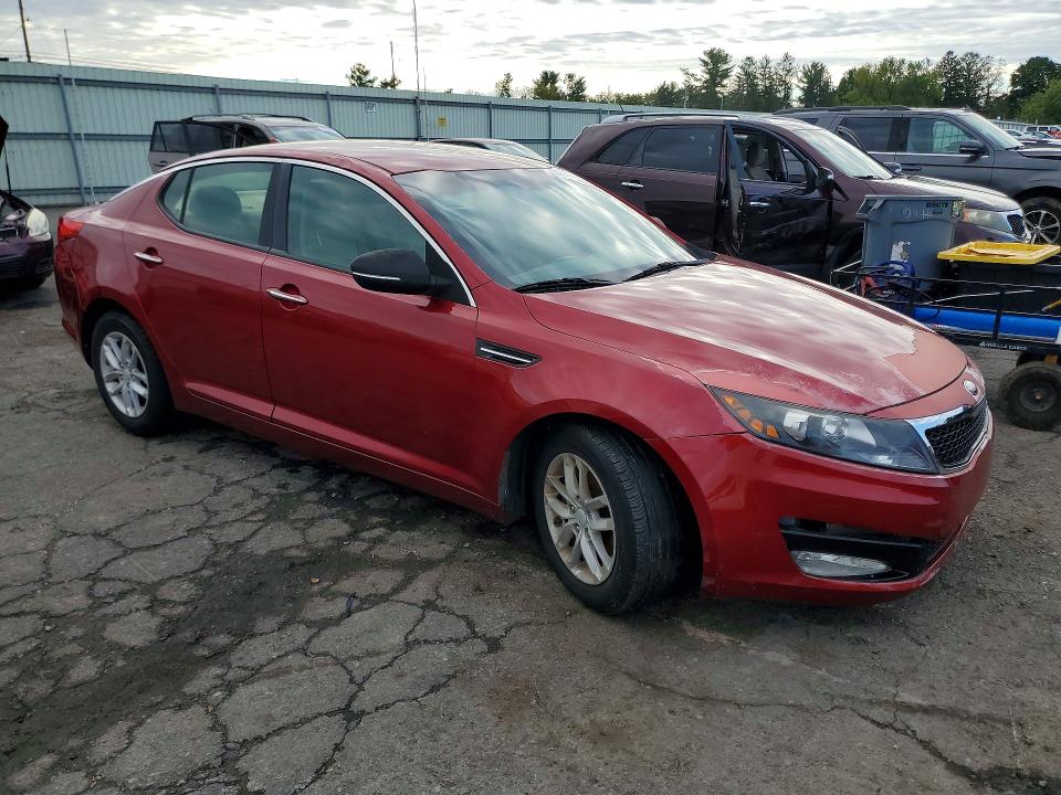 Photo 4 from auction – 2013 KIA OPTIMA with VIN 5XXGM4A75DG131659