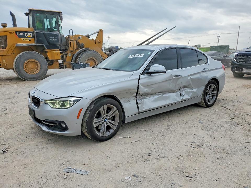 BMW 330 2018 с VIN WBA8B9G56JNU97401 - Снимка от търг