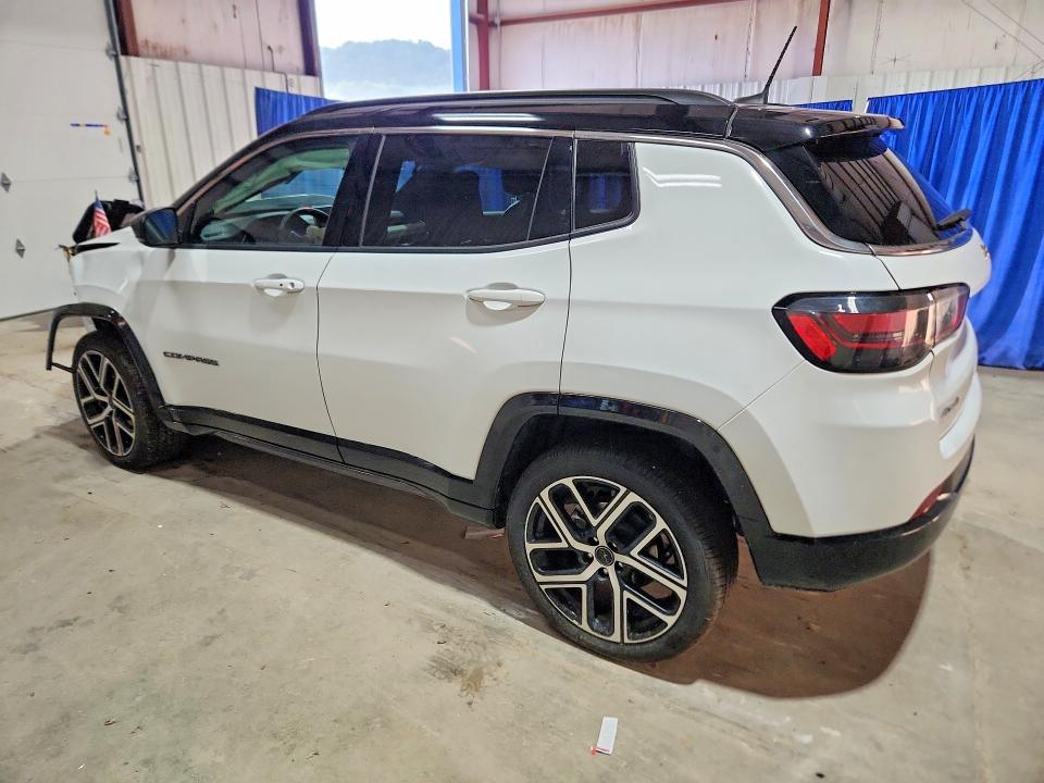 Photo 2 from auction – 2025 JEEP COMPASS with VIN 3C4NJDCN3ST595823
