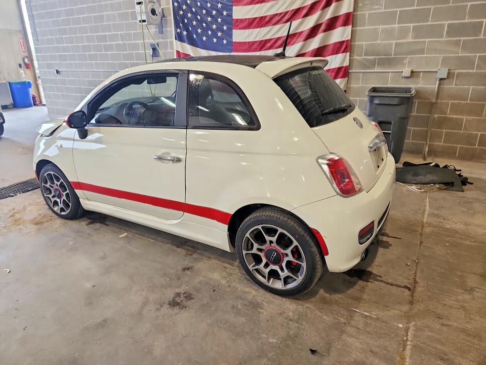 صورة رقم 2 من المزاد - 2012 FIAT 500 مع VIN 3C3CFFBR0CT116529
