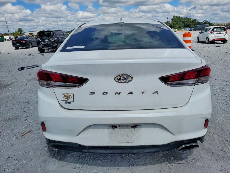 Снимка 6 от търг – 2019 HYUNDAI SONATA с VIN 5NPE24AF4KH753093