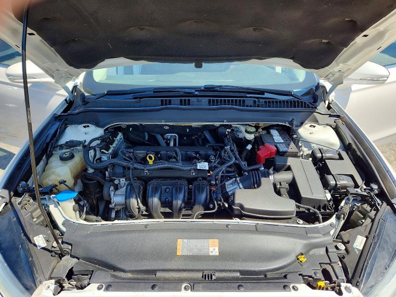 Photo 11 from auction – 2013 FORD FUSION with VIN 3FA6P0H79DR379681