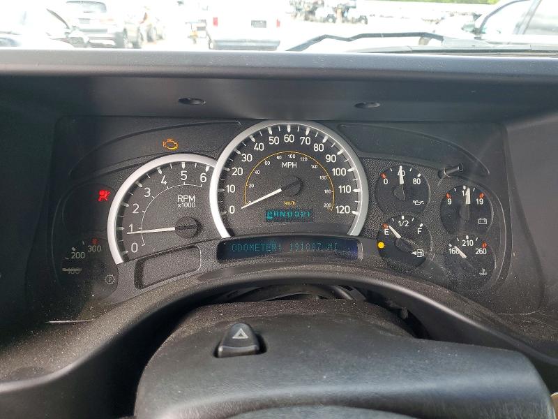 Photo 9 from auction – 2005 HUMMER H2 SUT with VIN 5GRGN22U95H111682