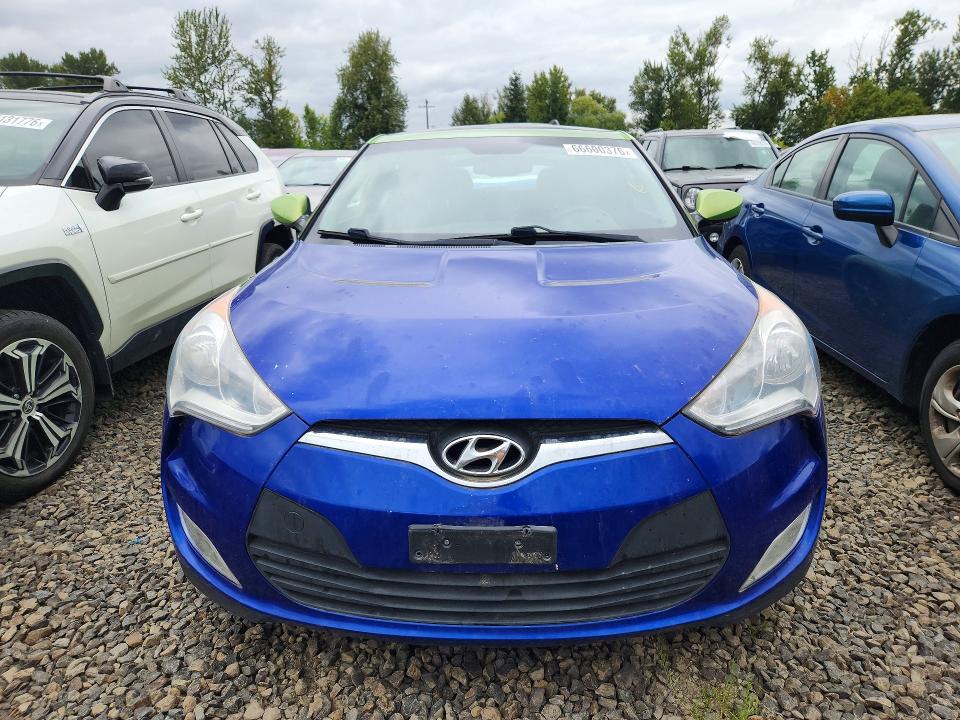 Photo 5 from auction – 2012 HYUNDAI VELOSTER with VIN KMHTC6AD0CU028057