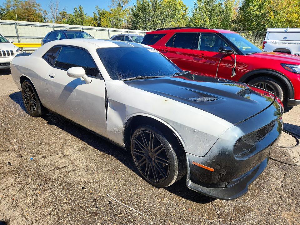 صورة رقم 4 من المزاد - 2016 DODGE CHALLENGER مع VIN 2C3CDZAG7GH201258