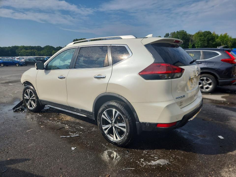 Photo 2 from auction – 2019 NISSAN ROGUE with VIN JN8AT2MV2KW401471