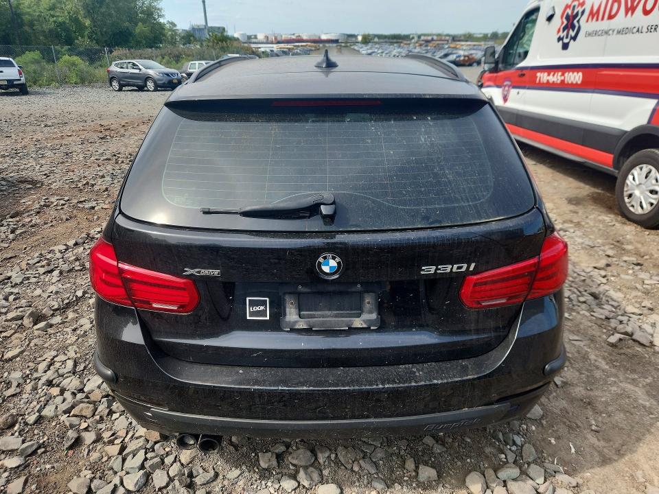Photo 6 from auction – 2018 BMW 330 with VIN WBA8K3C57JA368982