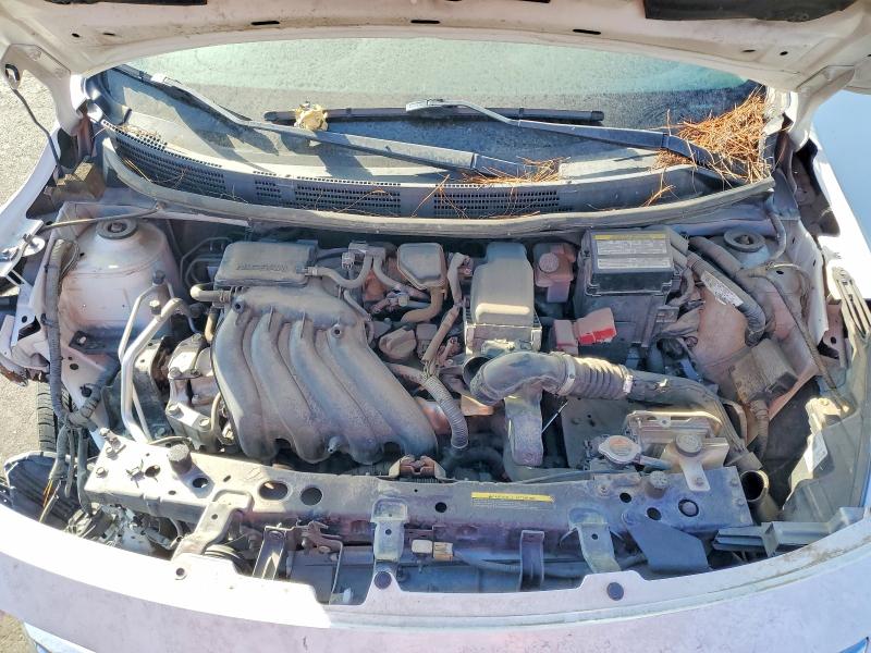 Снимка 11 от търг – 2015 NISSAN VERSA с VIN 3N1CN7AP0FL944642