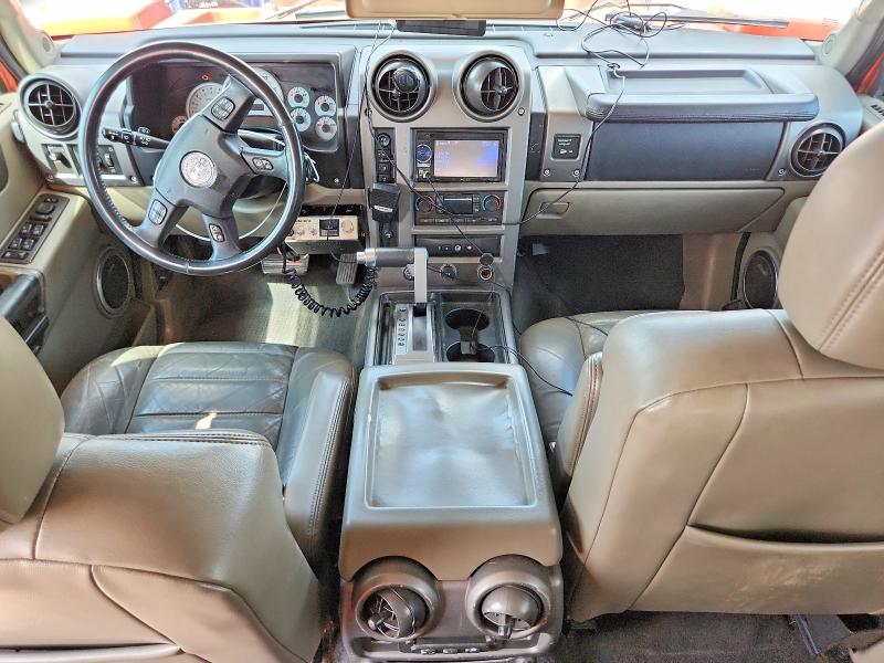 Photo 8 from auction – 2004 HUMMER H2 with VIN 5GRGN23U54H104497