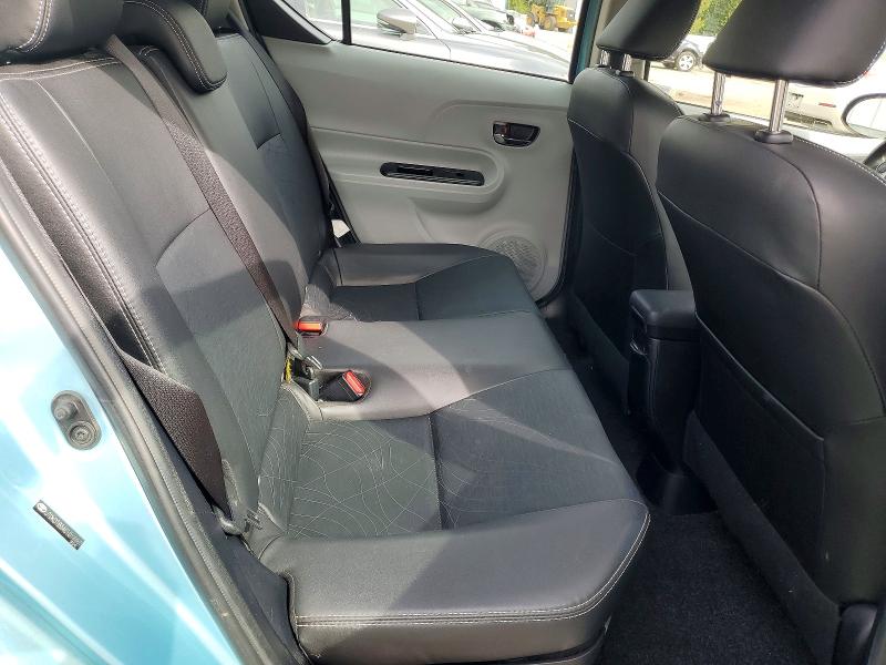 Photo 11 from auction – 2012 TOYOTA PRIUS C with VIN JTDKDTB34C1014357